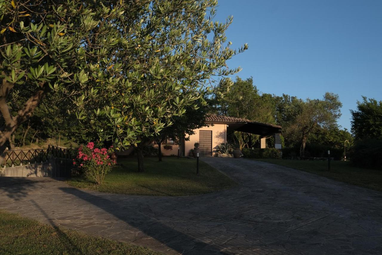 Casa Vacanze Colonnata Gubbio Exteriér fotografie