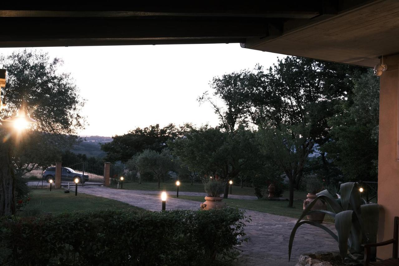 Casa Vacanze Colonnata Gubbio Exteriér fotografie