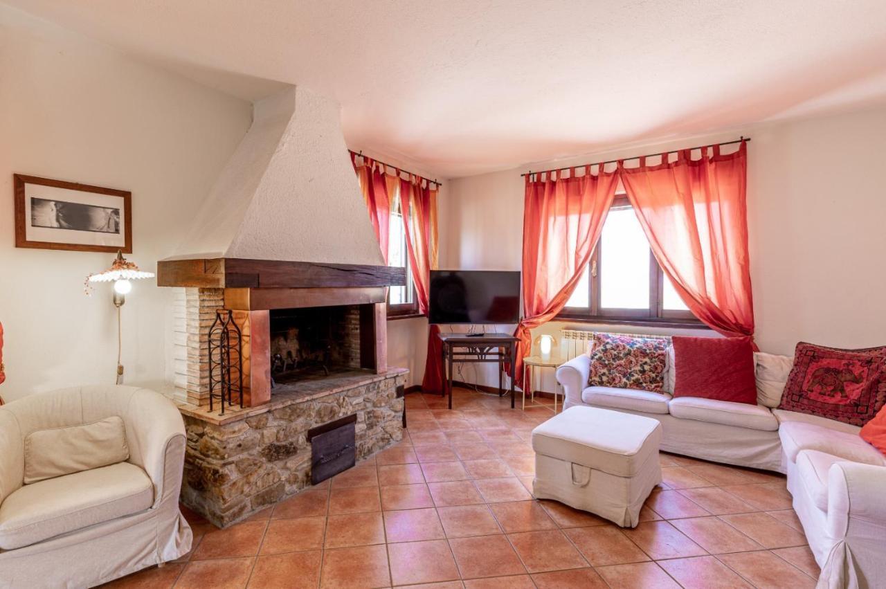 Casa Vacanze Colonnata Gubbio Exteriér fotografie
